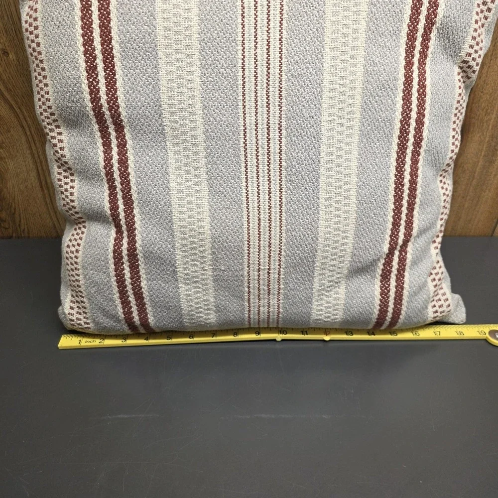 Broyhill Gray Sable Stripe Throw Pillow‎ Farmhouse 18x18 Accent Sofa Boho Chic
